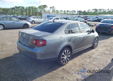 2008 Volkswagen Jetta Wolfsburg Edition from USA, damaged, VIN 3VWRJ71K68M119691